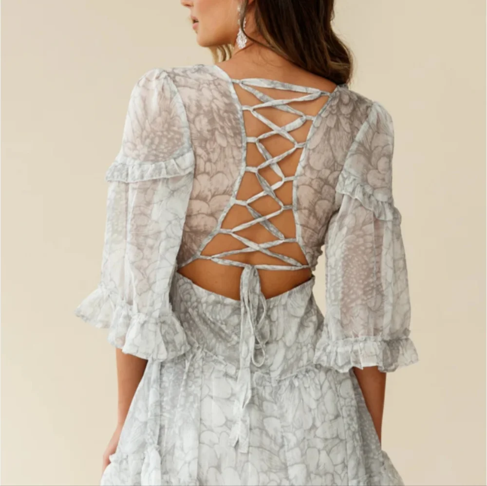 NWT Olivaceous Cream Ruffled Tiered Bell Sleeve Dress Sz. S - Picture 1 of 15